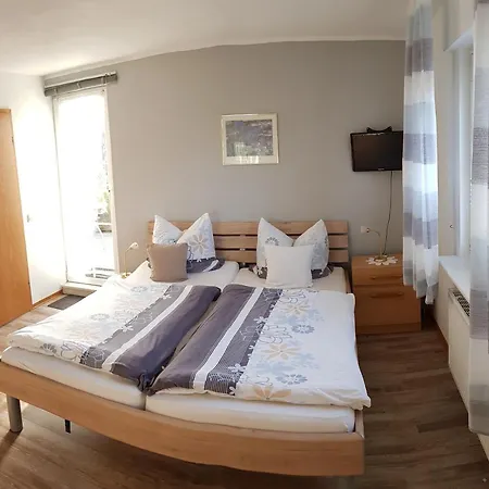 Gaestehaus Tepel Vendégház