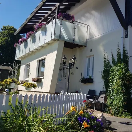 Vendégház Gaestehaus Tepel Winterberg