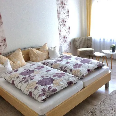 Gaestehaus Tepel 4*